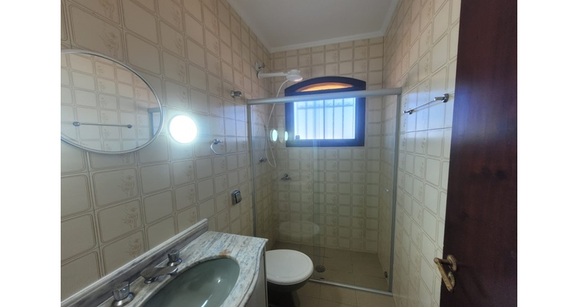 Sobrado à venda Rua Físico Lawrence, Vila Santa Edwiges - Imóveis à Venda