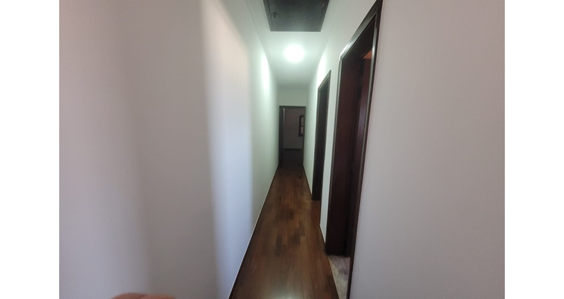Sobrado à venda Rua Físico Lawrence, Vila Santa Edwiges - Imóveis à Venda