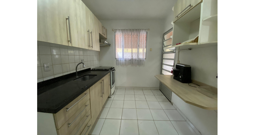 Lindo Sobrado à venda no Bairro do Jaraguá na Rua Professor Nobil Marcacini 39, no Condomínio Villagio Di Torino,