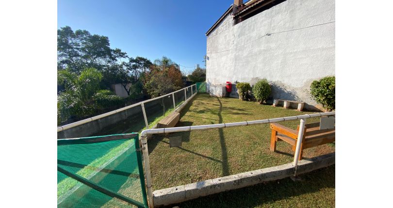 Lindo Sobrado à venda no Bairro do Jaraguá na Rua Professor Nobil Marcacini 39, no Condomínio Villagio Di Torino,