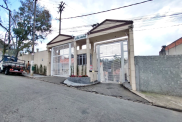 Sobrado à venda no Bairro do Jardim Jaraguá na Rua Francisco Bellazzi 120