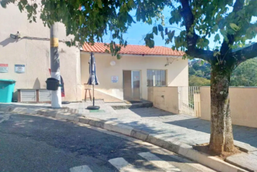 Sobrado à venda no Bairro do Jardim Jaraguá na Rua Francisco Bellazzi 120