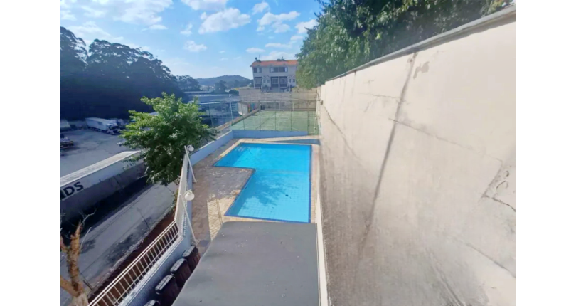 Sobrado à venda no Bairro do Jardim Jaraguá na Rua Francisco Bellazzi 120