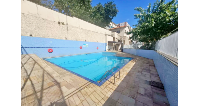 Sobrado à venda no Bairro do Jardim Jaraguá na Rua Francisco Bellazzi 120