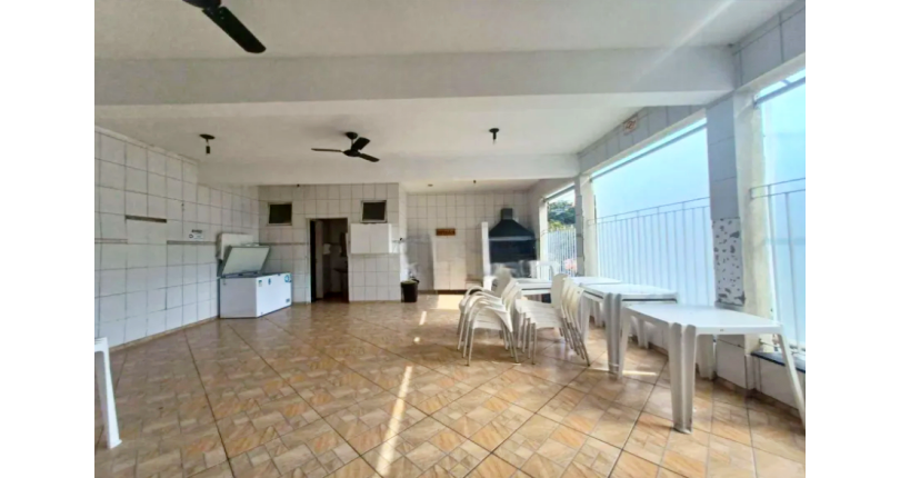 Sobrado à venda no Bairro do Jardim Jaraguá na Rua Francisco Bellazzi 120