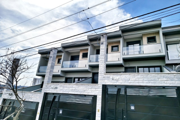 Lindo Sobrado novo à venda no Bairro do Jardim Maristela na Rua Coronel Augusto Machado 326