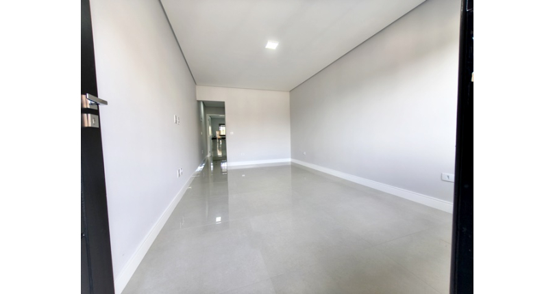 Lindo Sobrado novo à venda no Bairro do Jardim Maristela na Rua Coronel Augusto Machado 326