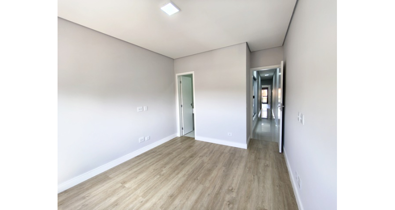 Lindo Sobrado novo à venda no Bairro do Jardim Maristela na Rua Coronel Augusto Machado 326