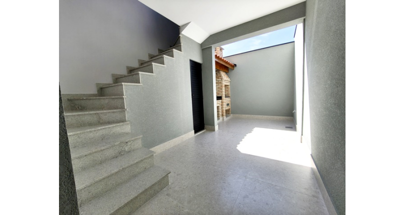 Lindo Sobrado novo à venda no Bairro do Jardim Maristela na Rua Coronel Augusto Machado 326