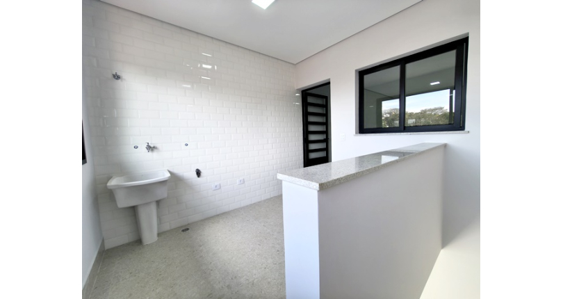 Lindo Sobrado novo à venda no Bairro do Jardim Maristela na Rua Coronel Augusto Machado 326