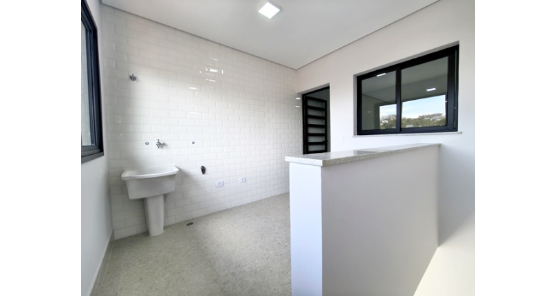 Lindo Sobrado novo à venda no Bairro do Jardim Maristela na Rua Coronel Augusto Machado 326