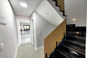 Lindo Sobrado novo à venda no Bairro do Jardim Maristela na Rua Coronel Augusto Machado 328,