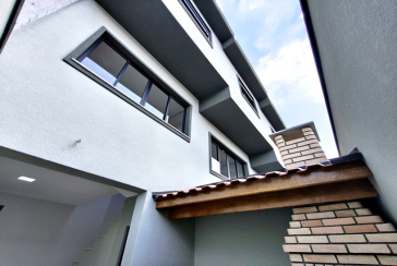 Lindo Sobrado novo à venda no Bairro do Jardim Maristela na Rua Coronel Augusto Machado 328,