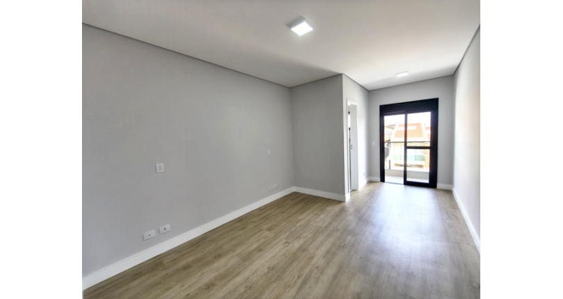 Lindo Sobrado novo à venda no Bairro do Jardim Maristela na Rua Coronel Augusto Machado 328,