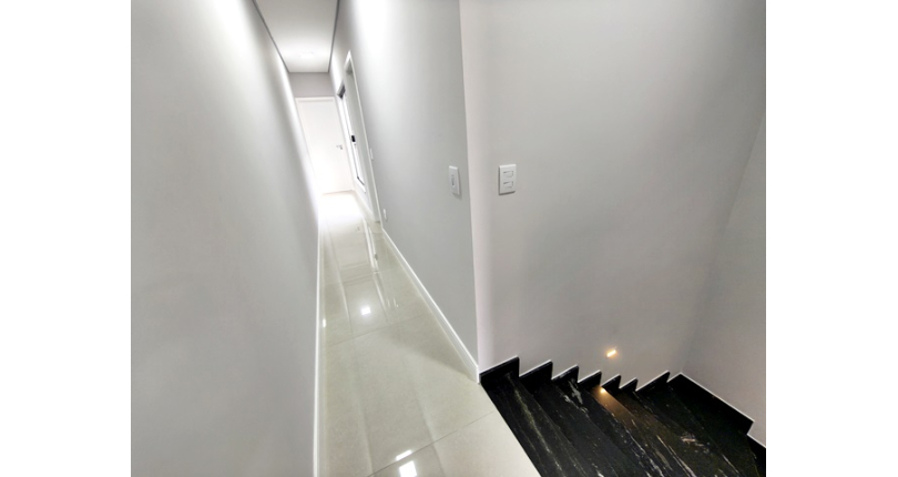 Lindo Sobrado novo à venda no Bairro do Jardim Maristela na Rua Coronel Augusto Machado 328,