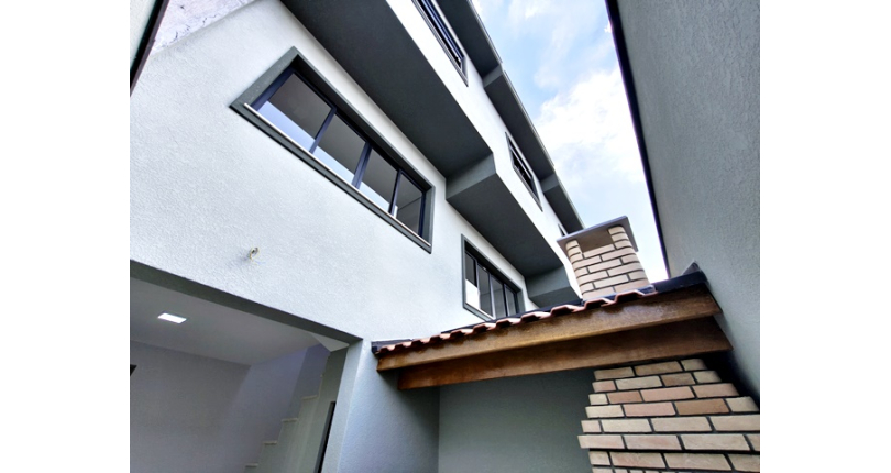 Lindo Sobrado novo à venda no Bairro do Jardim Maristela na Rua Coronel Augusto Machado 328,