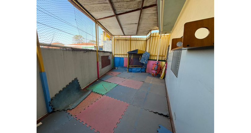 Casa Comercial à venda no Jardim São José (Zona Norte) 