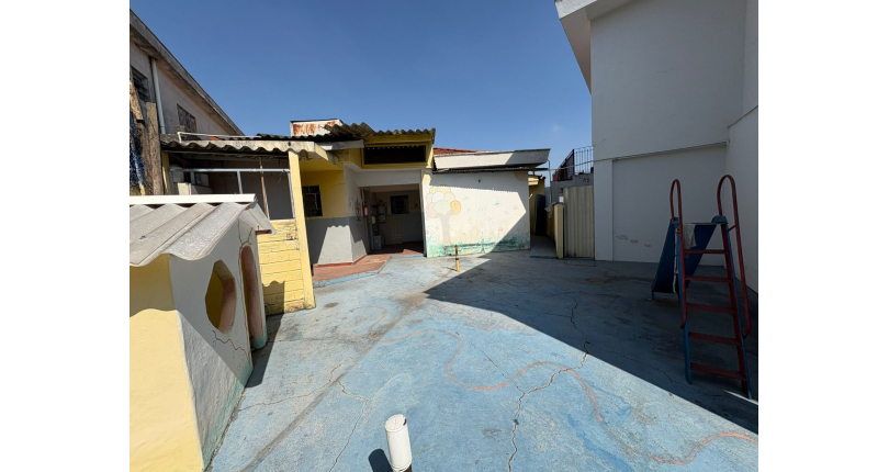 Casa Comercial à venda no Jardim São José (Zona Norte) 