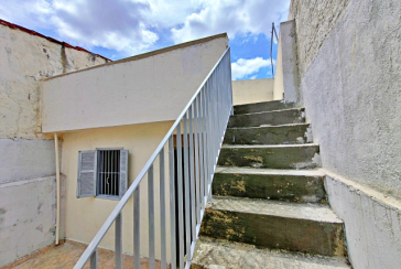 Casa Térrea à venda no Bairro do Parque Panamericano na Estrada do Corredor,