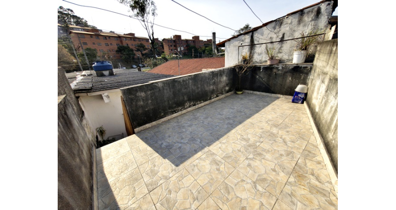 Casa Térrea à venda no Bairro do Parque Panamericano na Estrada do Corredor