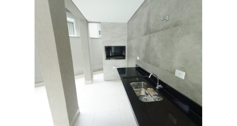 Sobrado novo à venda no Bairro do Parque São Domingos na Rua Doutor Odon Carlos de Figueiredo Ferraz 855