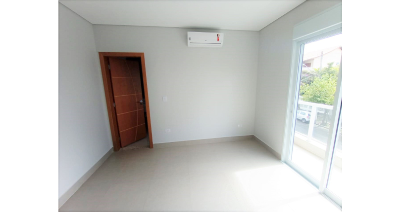 Sobrado novo à venda no Bairro do Parque São Domingos na Rua Doutor Odon Carlos de Figueiredo Ferraz 855