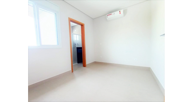 Sobrado novo à venda no Bairro do Parque São Domingos na Rua Doutor Odon Carlos de Figueiredo Ferraz 855