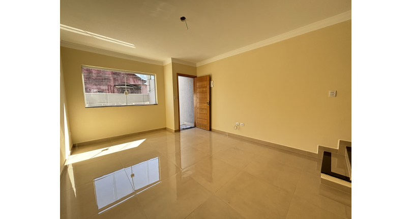  Sobrado novo à venda no Bairro do Jardim Russo na Rua Padre Diogo Antônio Feijó,