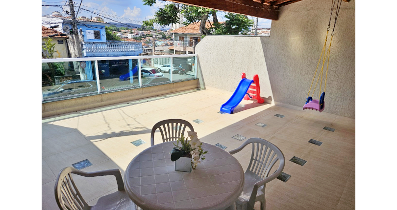 Sobrado à venda no Bairro do Jardim Felicidade (Zona Oeste) na Rua Rosálio José da Conceição 