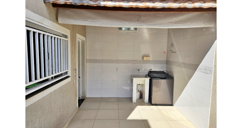 Sobrado à venda no Bairro do Jardim Felicidade (Zona Oeste) na Rua Rosálio José da Conceição 