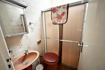 Casa assobradada à venda no Bairro da Vila Pereira Barreto na Rua Coronel Gordinho Filho