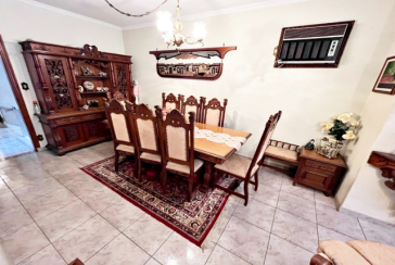 Casa assobradada à venda no Bairro da Vila Pereira Barreto na Rua Coronel Gordinho Filho