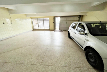 Casa assobradada à venda no Bairro da Vila Pereira Barreto na Rua Coronel Gordinho Filho