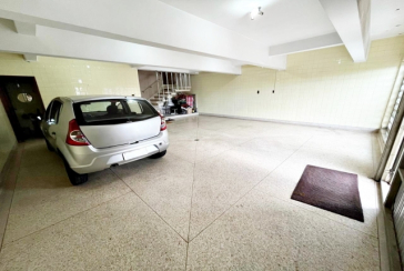 Casa assobradada à venda no Bairro da Vila Pereira Barreto na Rua Coronel Gordinho Filho