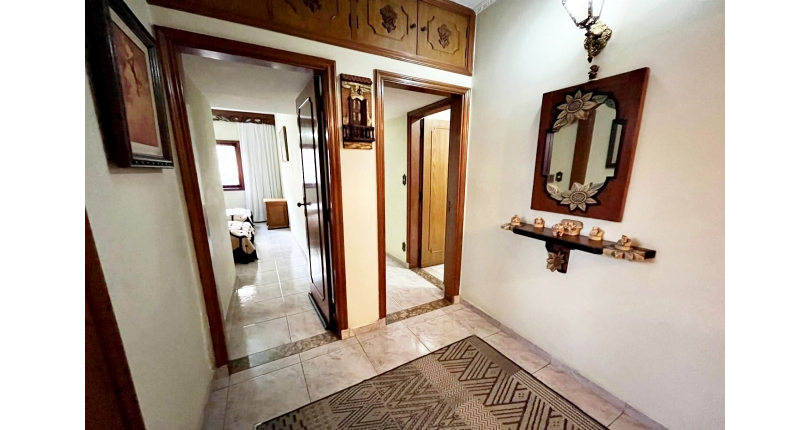 Casa assobradada à venda no Bairro da Vila Pereira Barreto na Rua Coronel Gordinho Filho