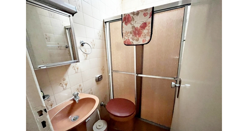 Casa assobradada à venda no Bairro da Vila Pereira Barreto na Rua Coronel Gordinho Filho