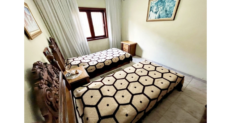 Casa assobradada à venda no Bairro da Vila Pereira Barreto na Rua Coronel Gordinho Filho