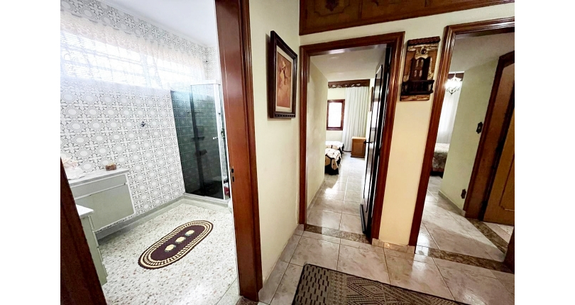 Casa assobradada à venda no Bairro da Vila Pereira Barreto na Rua Coronel Gordinho Filho