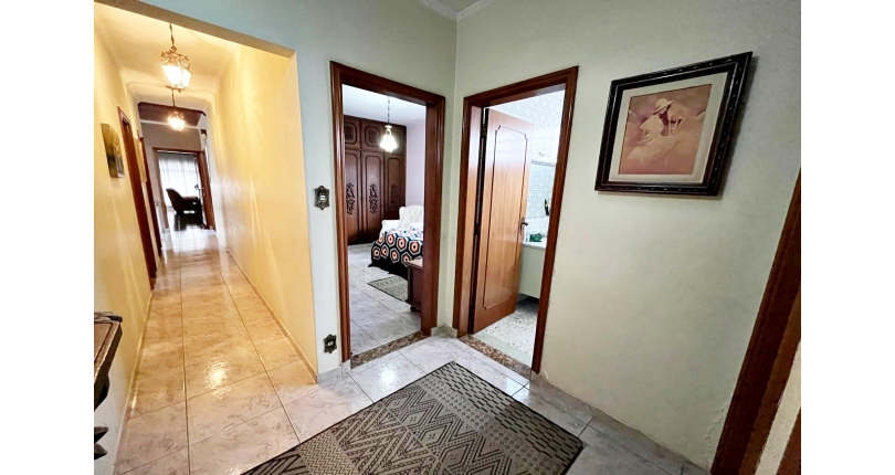 Casa assobradada à venda no Bairro da Vila Pereira Barreto na Rua Coronel Gordinho Filho