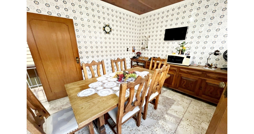 Casa assobradada à venda no Bairro da Vila Pereira Barreto na Rua Coronel Gordinho Filho