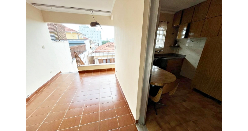 Casa assobradada à venda no Bairro da Vila Pereira Barreto na Rua Coronel Gordinho Filho