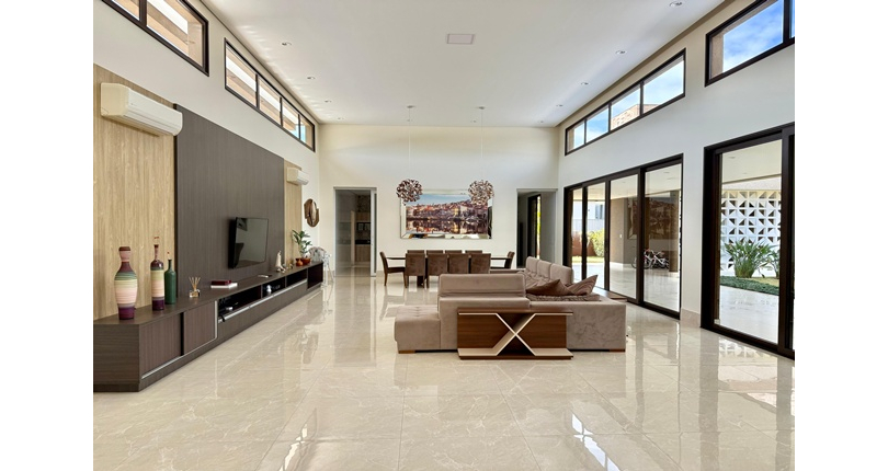 Linda Casa de Alto Padrão Totalmente Térrea à venda em Jarinu 