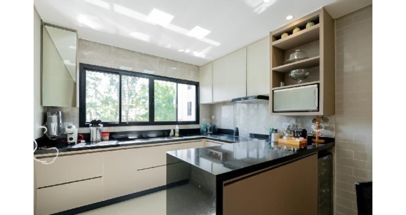 Sobrado à venda Rua Abraham Lincoln, Parque São Domingos - Imóveis à Venda