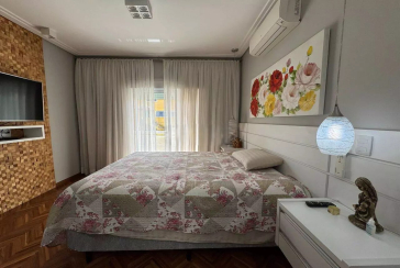 Sobrado à venda no Bairro do Parque São Domingos na Rua Luís Filgueira Souto