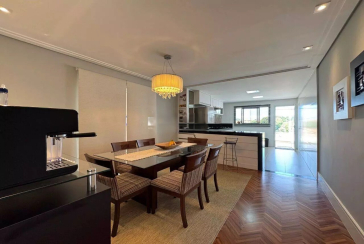 Sobrado à venda no Bairro do Parque São Domingos na Rua Luís Filgueira Souto