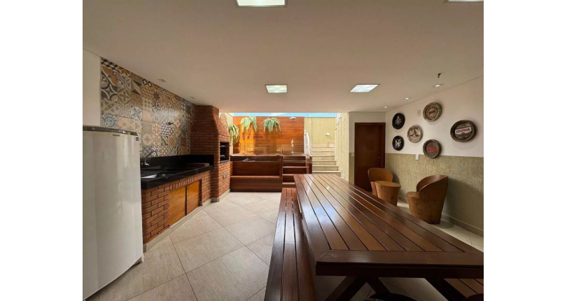 Sobrado à venda no Bairro do Parque São Domingos na Rua Luís Filgueira Souto