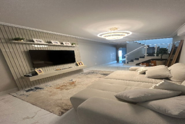  Sobrado à venda no Bairro do Parque São Domingos na Rua Emílio Colella