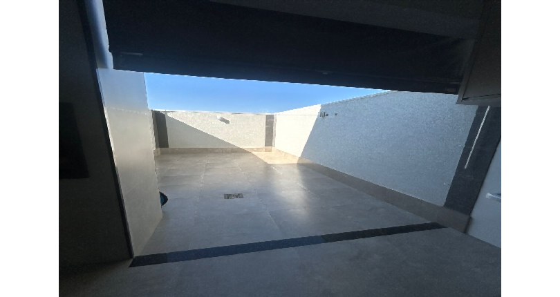  Sobrado à venda no Bairro do Parque São Domingos na Rua Emílio Colella