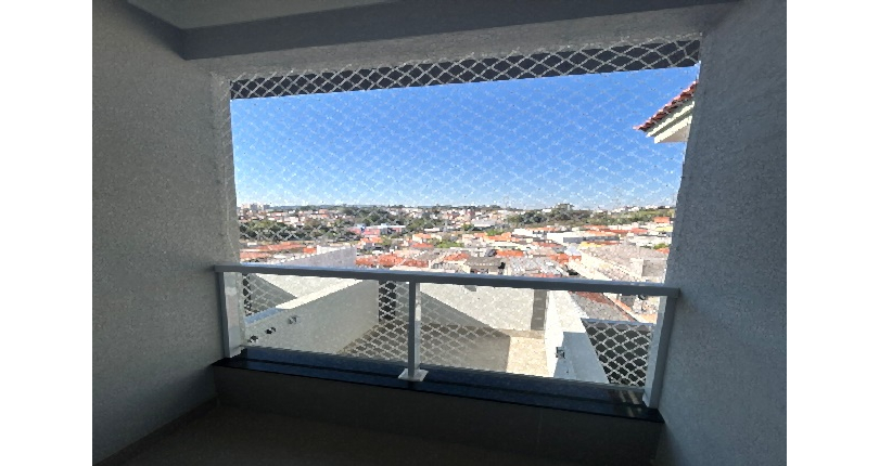  Sobrado à venda no Bairro do Parque São Domingos na Rua Emílio Colella