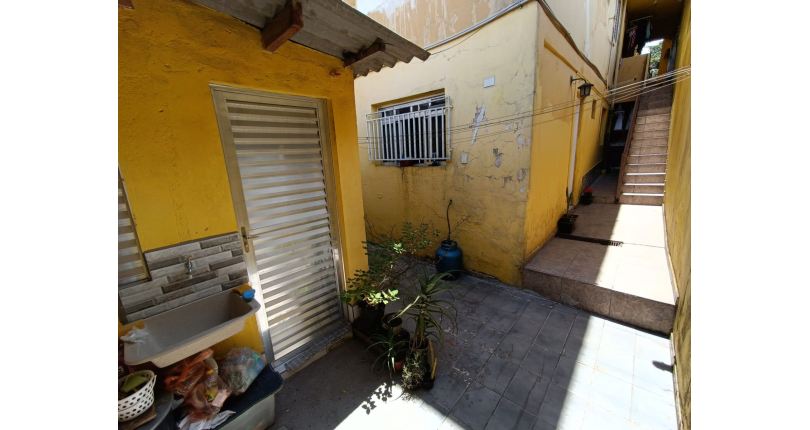 Casa para a renda à venda no Bairro do Jardim Ipanema (Zona Oeste) 